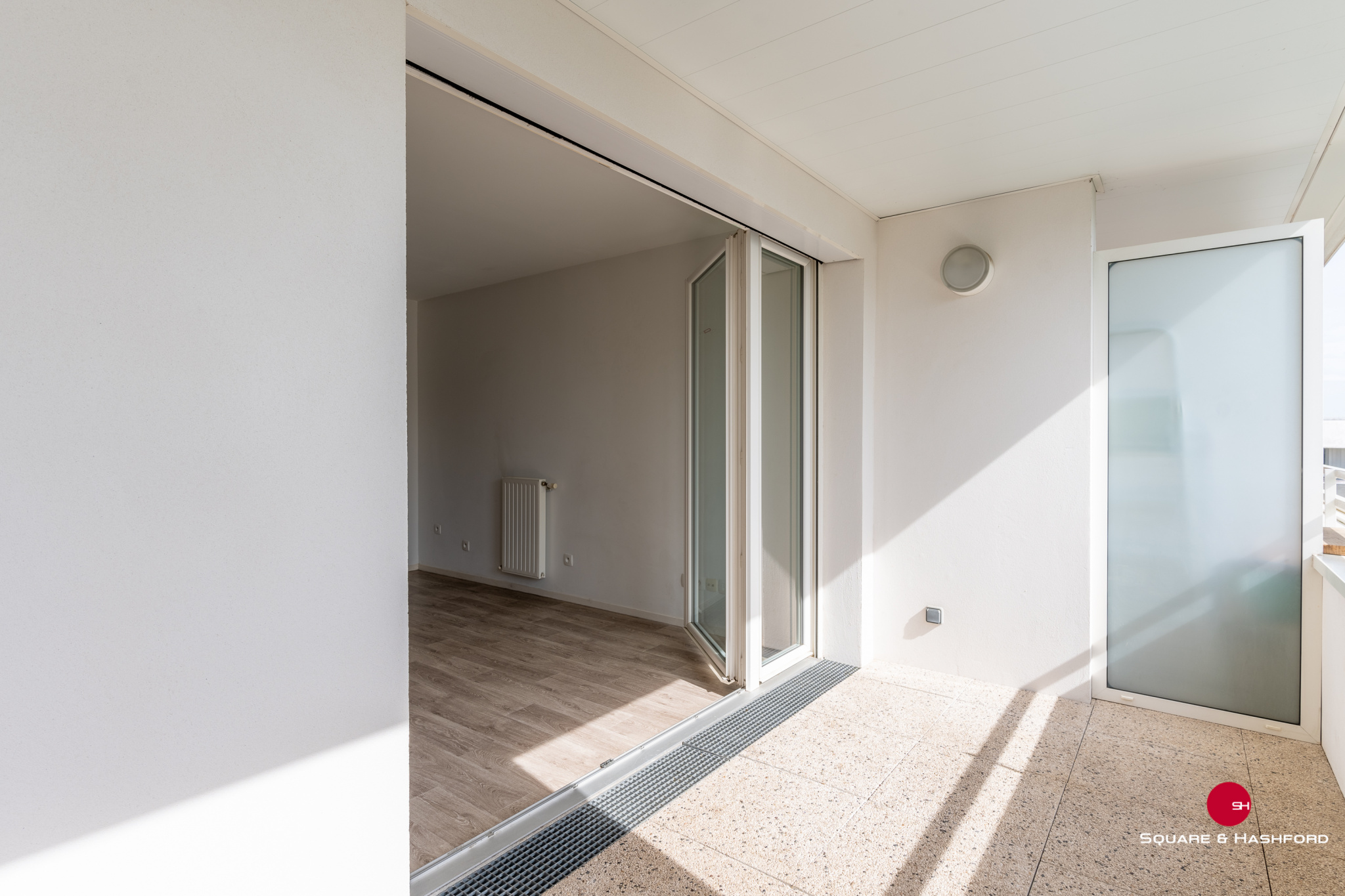 A VENDRE Appartement 2 pièces - 41 m² - CENON